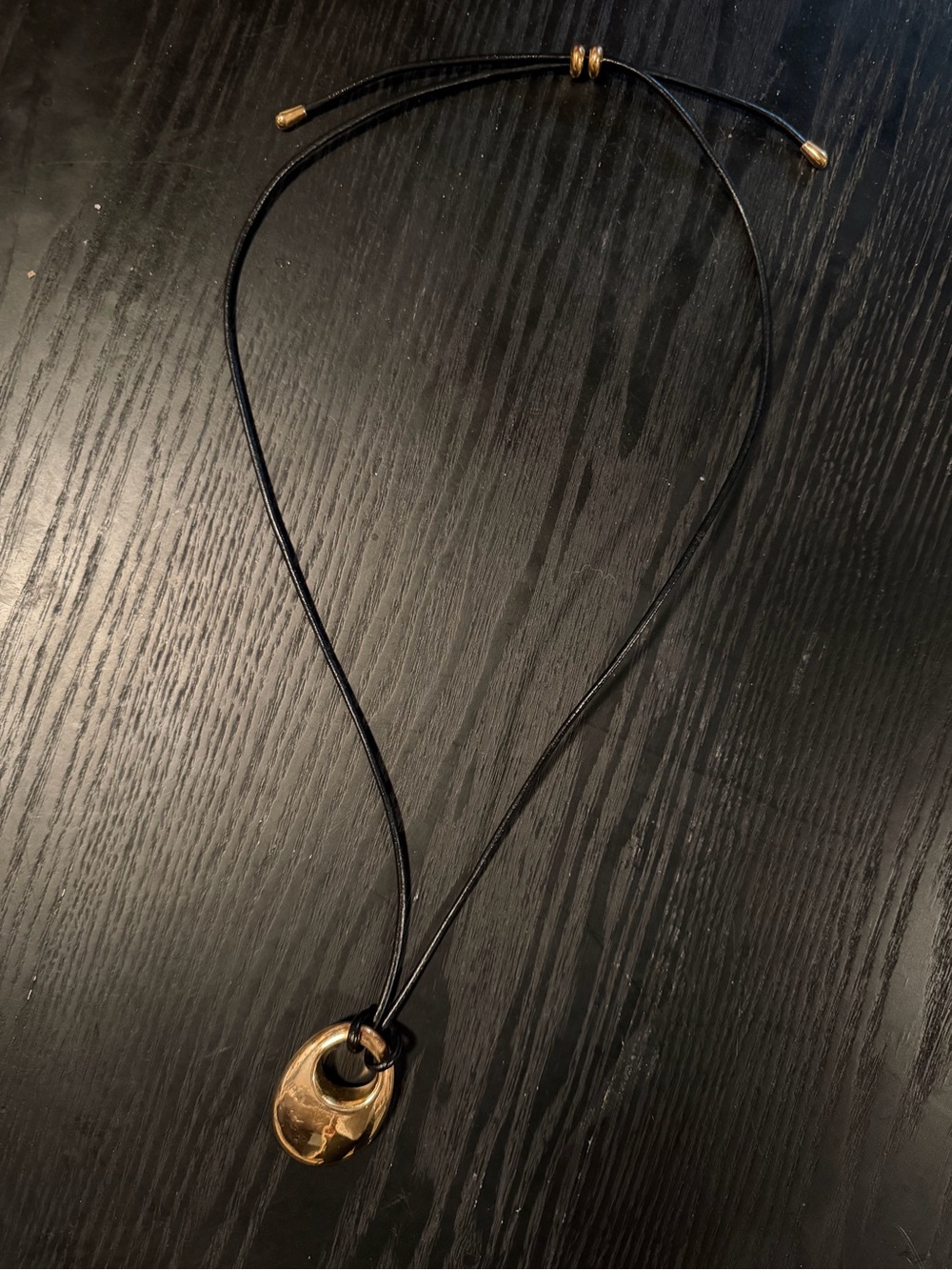 Banana Republic 14k Gold O Ring Sculpted Pendant Cord Necklace - Picture 3 of 6
